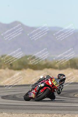 media/Dec-04-2025-Racers Edge (Thu) [[5ebc9f124d]]/3-B Group/2-Session 1 (Turn 4 Entry)/